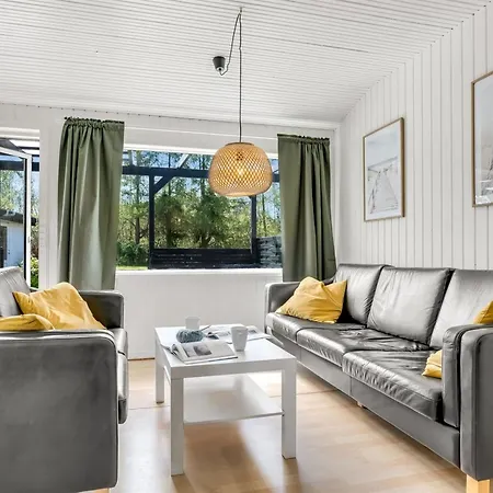 Annastasia Ferienhaus Bøtø By
