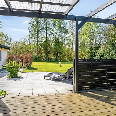 Annastasia - 400m From The Sea By Interhome בית נופש