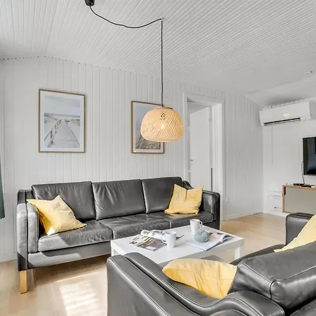 Annastasia - 400m From The Sea By Interhome בית נופש *