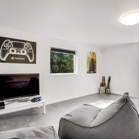 Annastasia - 400m From The Sea By Interhome * Bøtø By